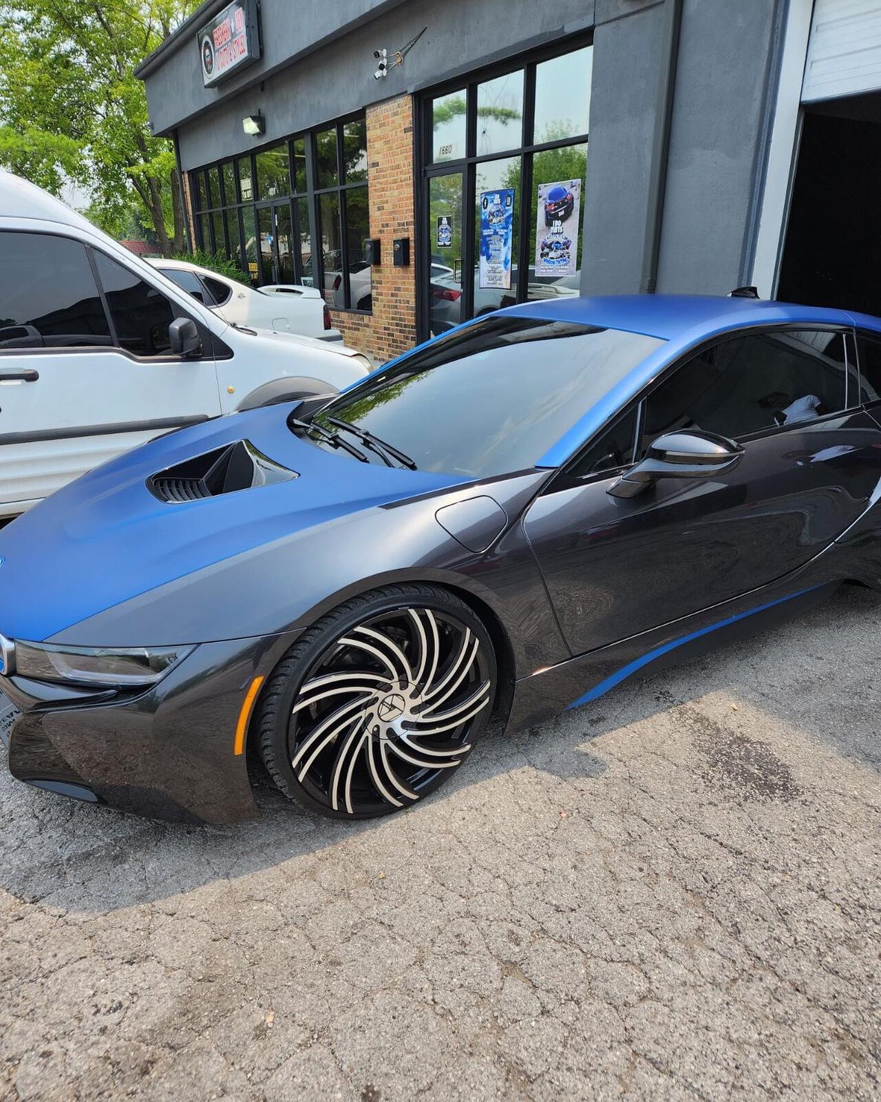 Custom i8 • Showroom Finish